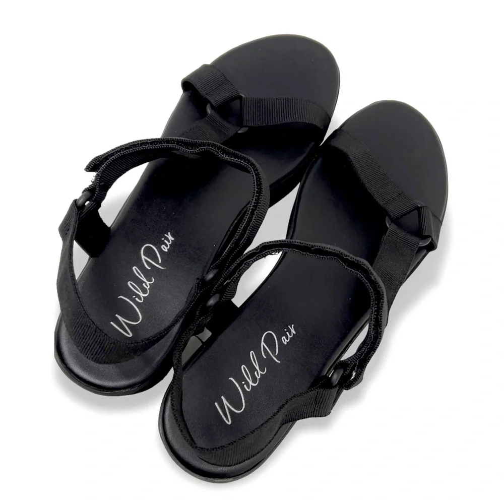 Wild Pair Womens Sawwyer Ankle Strap Slide On Flatform Sandals Black Size 8.5